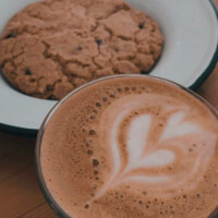 ダウンタウンにあるお気に入りのカフェで