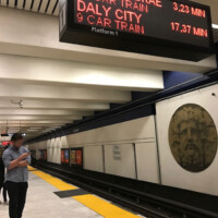 サンフランシスコの電車ホーム、ちょっと臭い(笑)