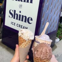 友達と食べたキャンパス内のアイス屋さんのアイスクリーム