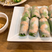 生春巻きとピーナッツソース