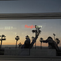 ビーチに遊びに行きました!