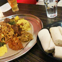 友達と食べたエチオピア料理